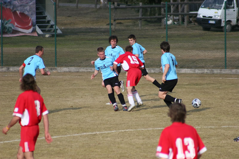 gal/Pokalviertelfinale-Rueckspiel - SV Reischach-Terenten - TEIL 1/2007-03-28 Pokal SVR - Terenten Rueckspiel 068.jpg